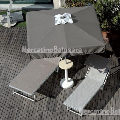 Ombrellone quadrato da spiaggia con panta e soffietto
