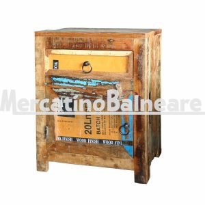 Comodino in legno di recupero e finiture in latta