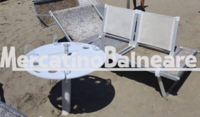Tavolino da spiaggia economico su base ombrellone - immagine 2